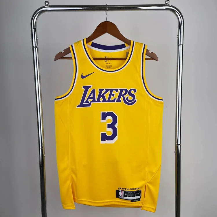 Lebron James Lakers · قمصان تي شيرت