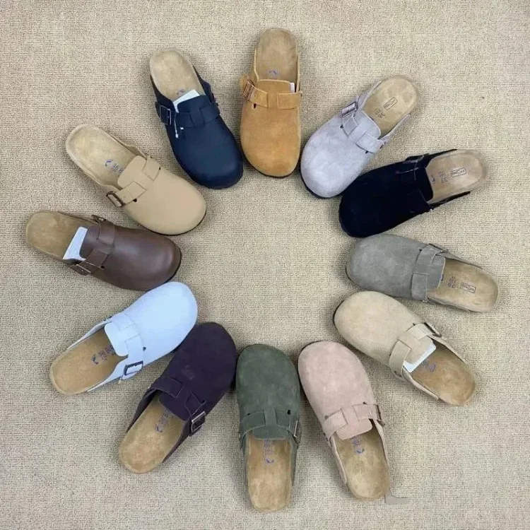 BIRKENSTOCK Boston Clogs 34 · Boty a pantofle