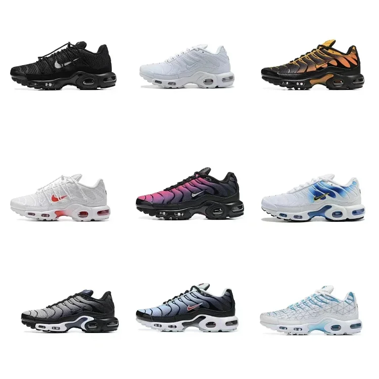 NIKE TN · Boty a pantofle