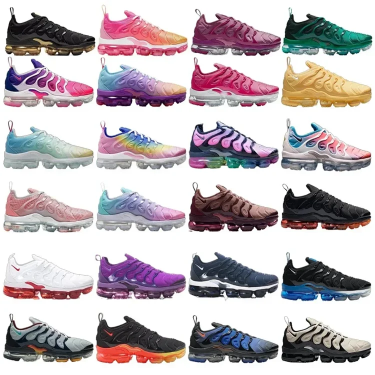 VaporMax Plus 30 Colors · Boty a pantofle