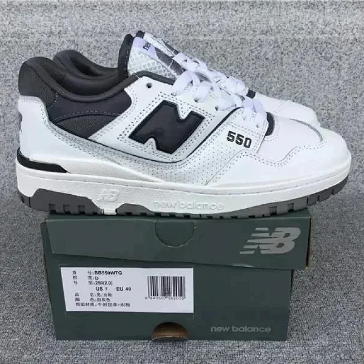 New Balances 550 · Schuhe & Slipper