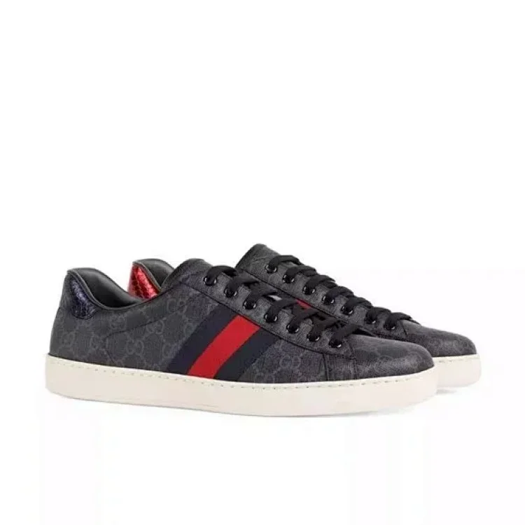 Gucci Ace 12 · Schuhe & Slipper