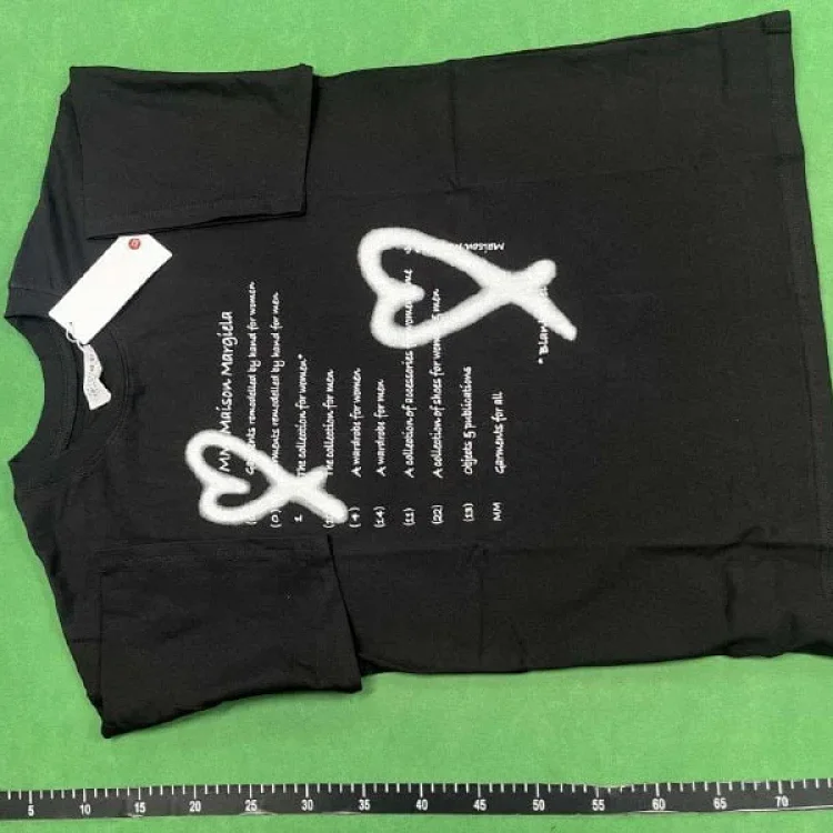 Maison Margiela Tee · قمصان تي شيرت
