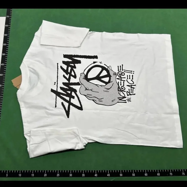 CAMISETA STUSSY · قمصان تي شيرت