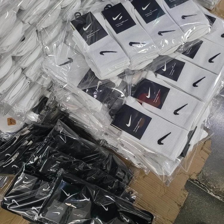 NIKE Cotton Socks 1 & 2 & 10 Pai · Tilbehør