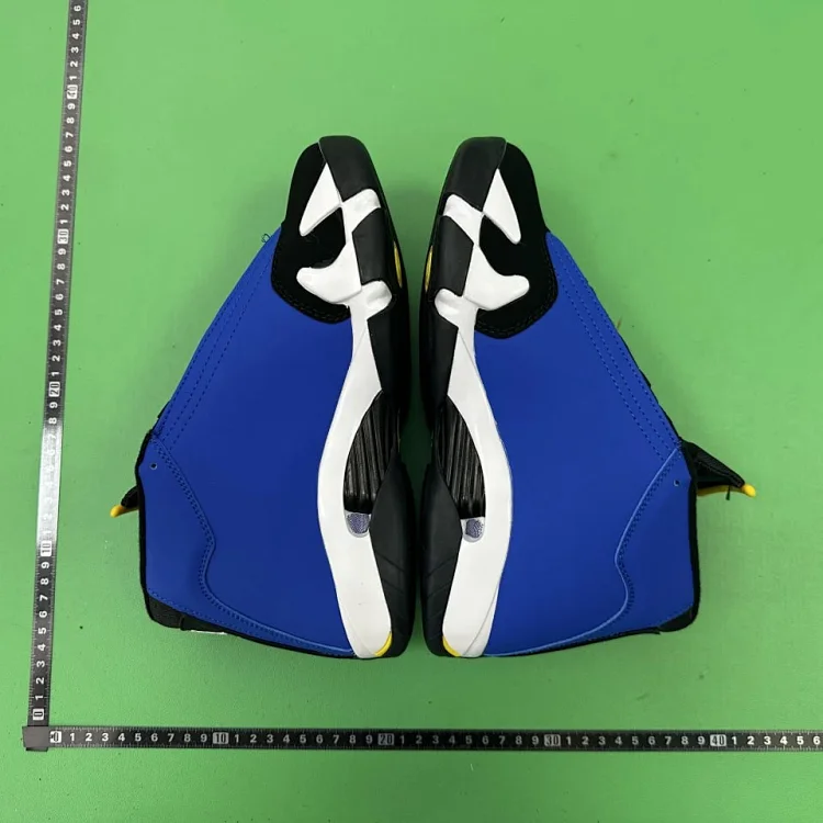 NIKE AIR JORDAN 14 · Boty a pantofle