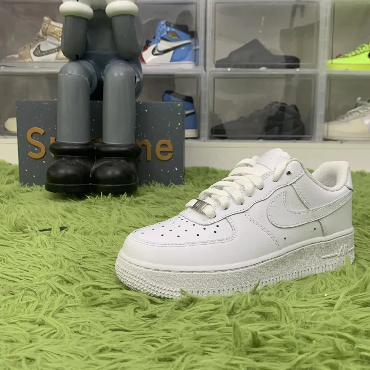 Air force 1 · Boty a pantofle