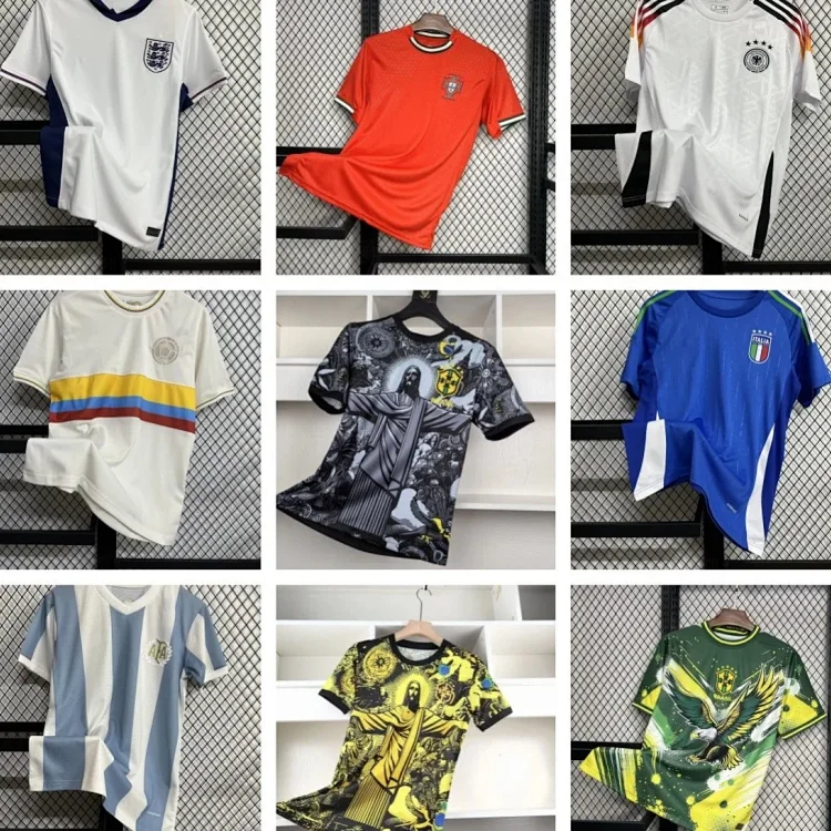 Nike Football short sleeves · قمصان تي شيرت