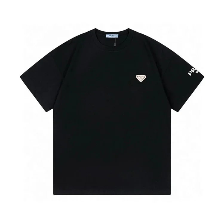 Prada Tee high quality · قمصان تي شيرت