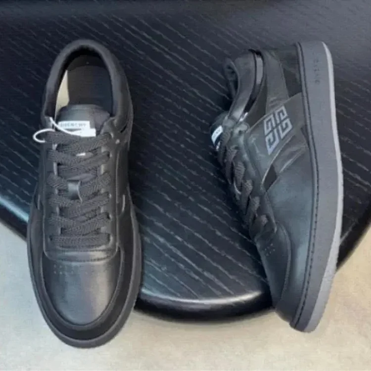 Givenchy · Boty a pantofle