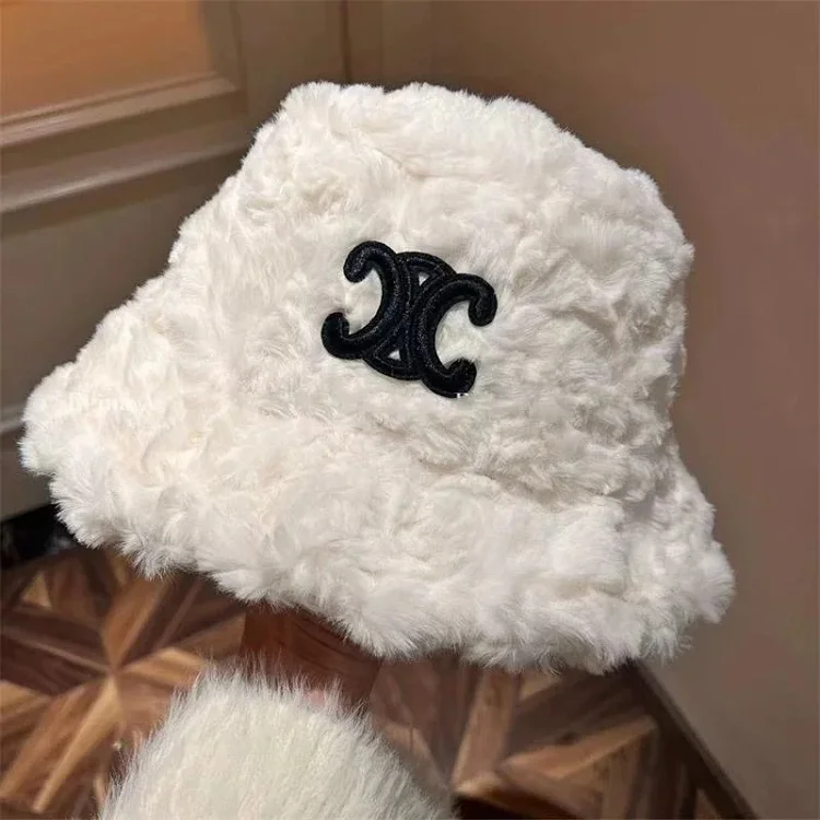 Selena hat · Accessoires