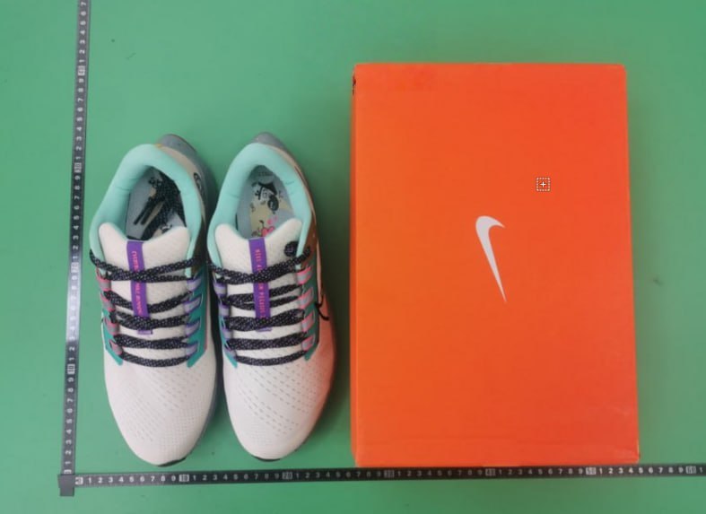 Nike Air Zoom Pegasus · Boty a pantofle
