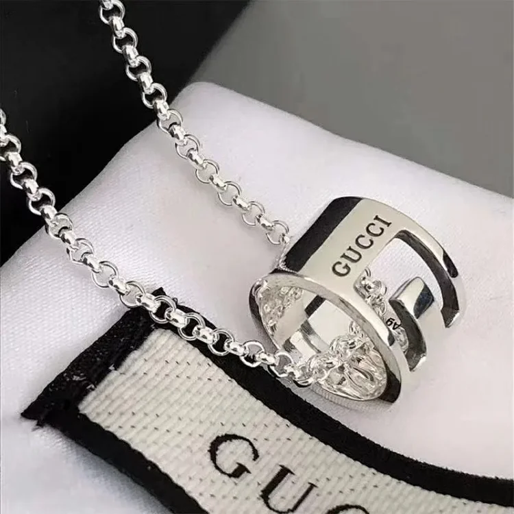 Gucci necklace · Accessoires