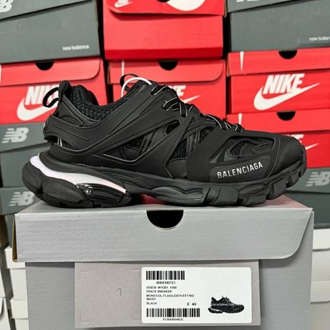 c-VG Track Led Trainers 3.0 · Schuhe & Slipper