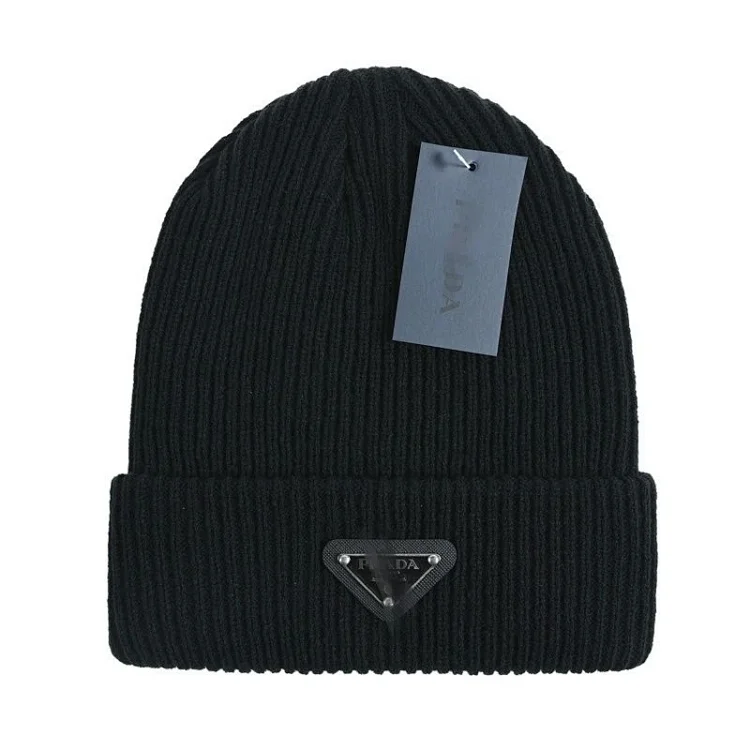 prada hat · Accessoires