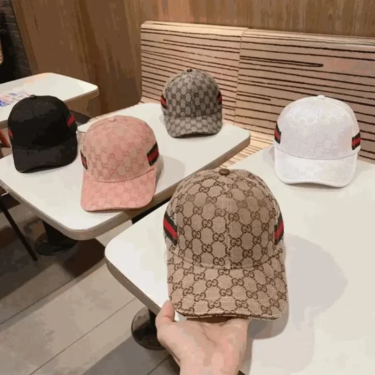 Gucci Hat · Accessoires