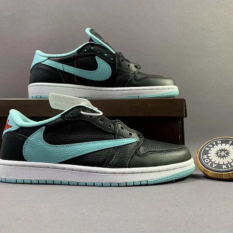 Jordan 1 Low · Schuhe & Slipper