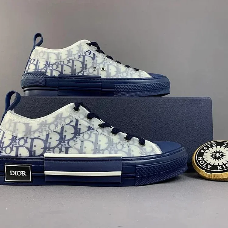 B23 Low · Schuhe & Slipper