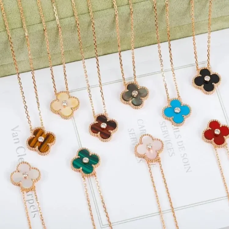 Van Cleef & Arpels Necklaces · Accessoires