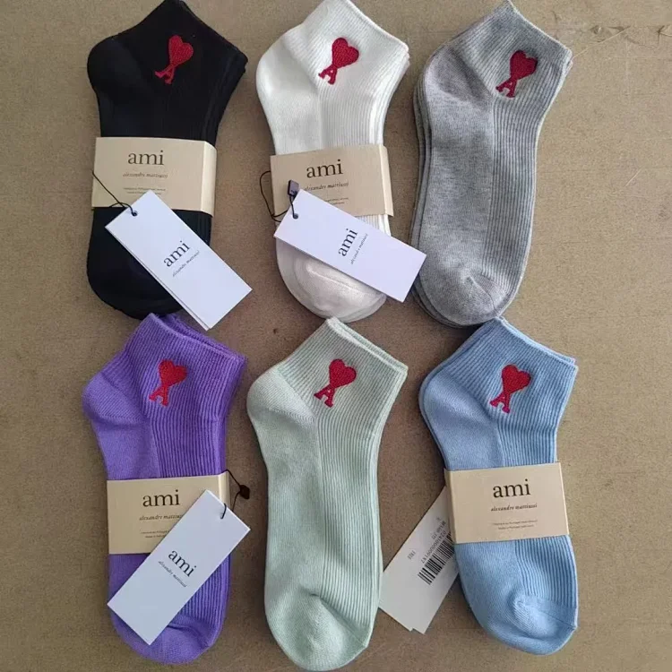 AMI Paris Heart Logo Ankle Socks 36 sty · Accessoires