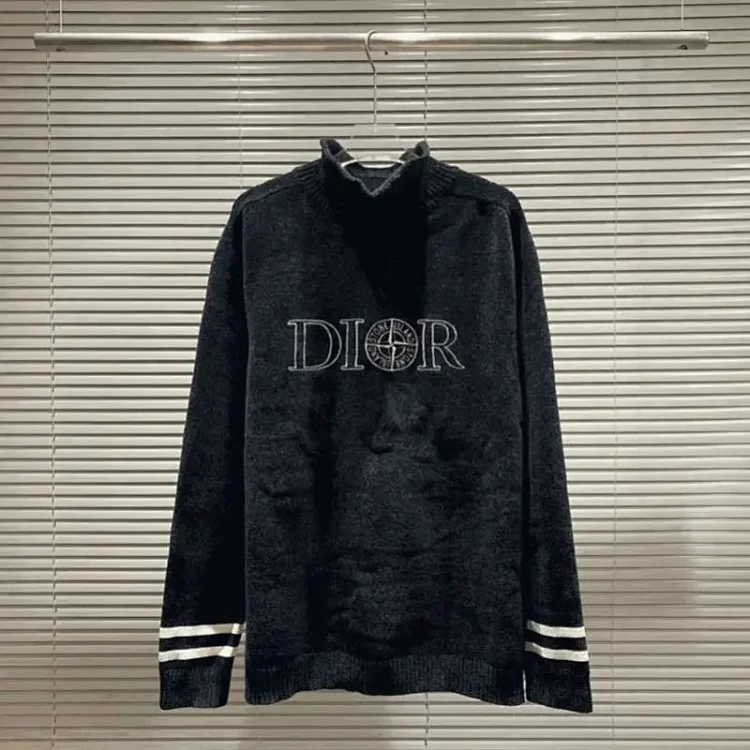 DIOR Letter Embroidered Turtleneck Sweat · Φούτερ με κουκούλα