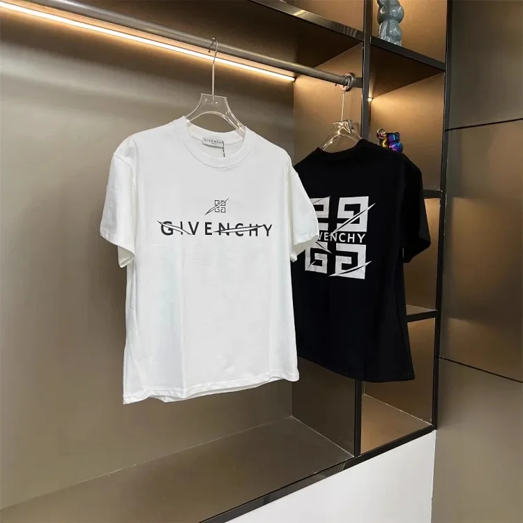 Givenchy 4G Logo 2 · Camisetas