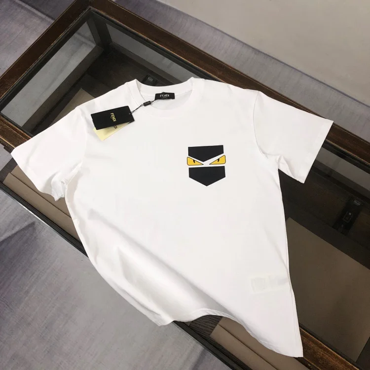 Fendi Tee · Camisetas