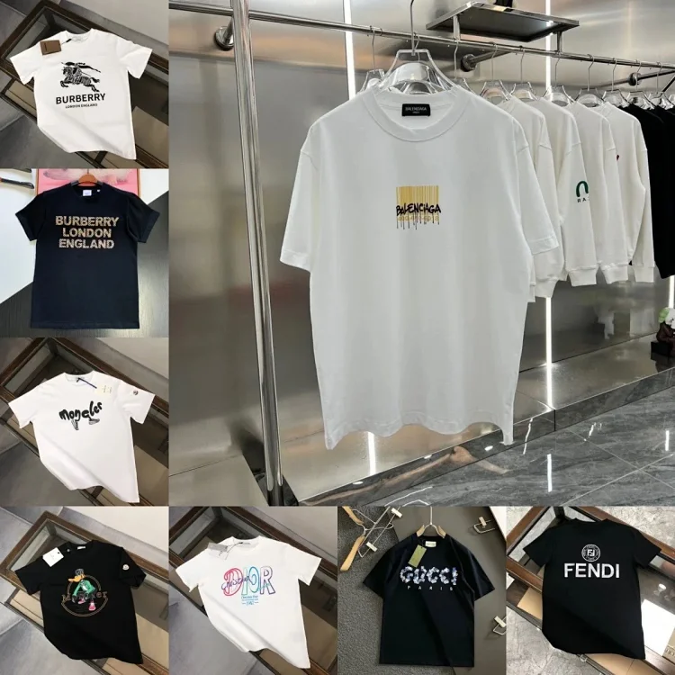 Moncler tee · Camisetas