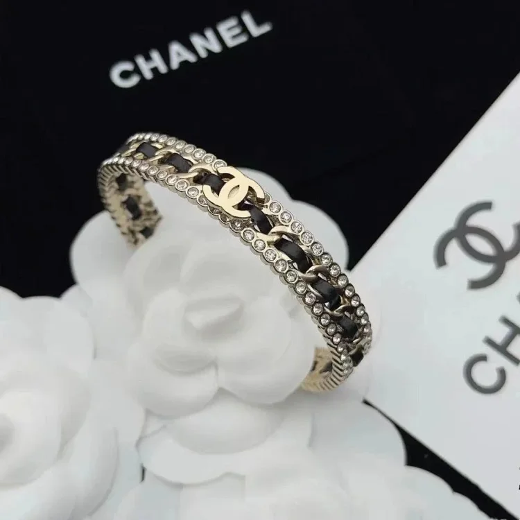 Chanel Fashion · Accessoires
