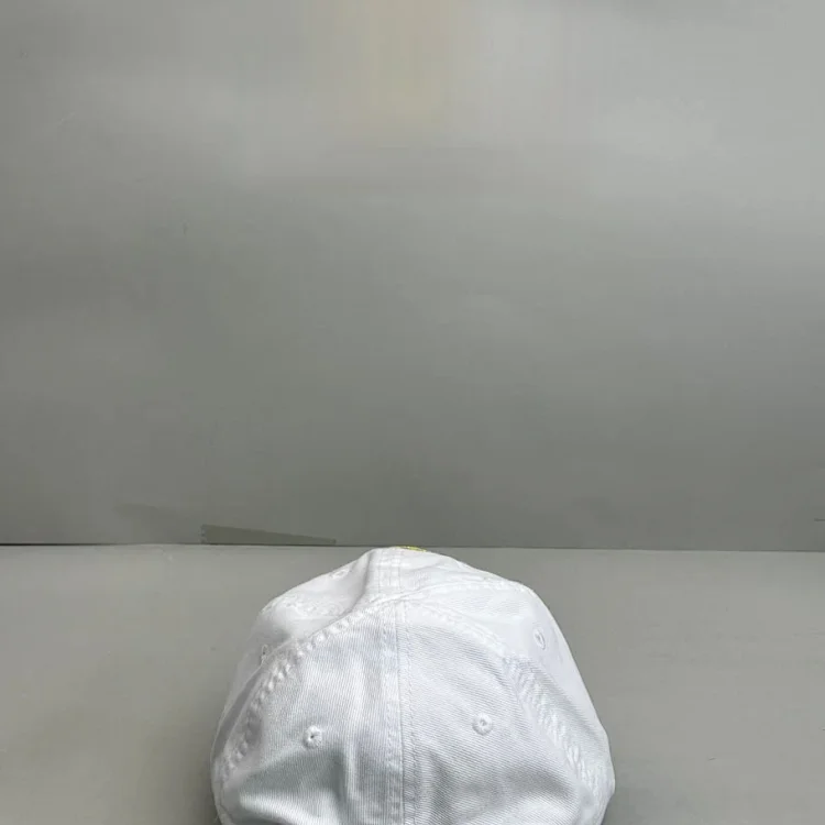 Balenciaga hat 3 · Accessoires