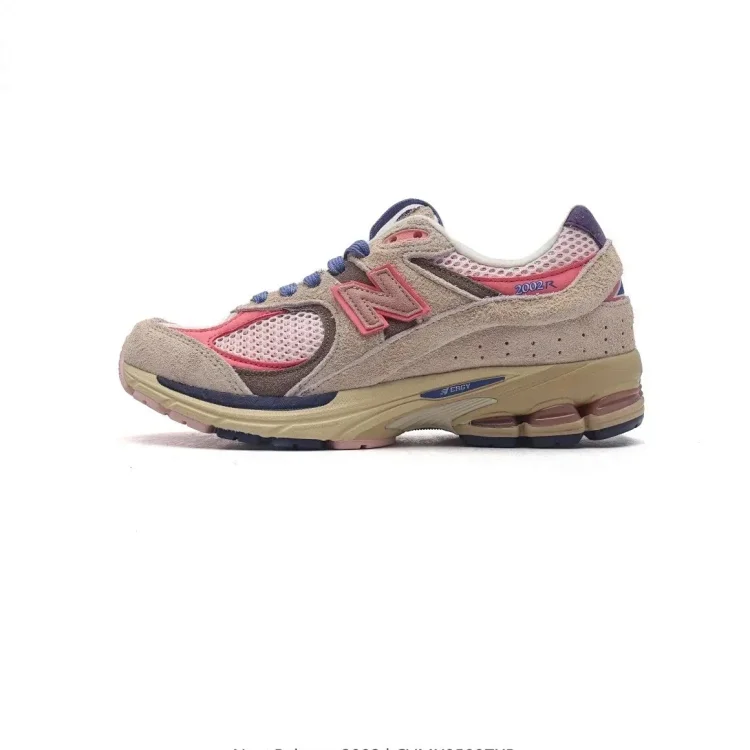 New Balance 2002 20 · Schuhe & Slipper