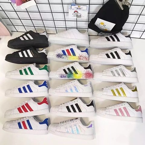 Schuhe & Slipper
