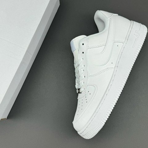 Schuhe & Slipper